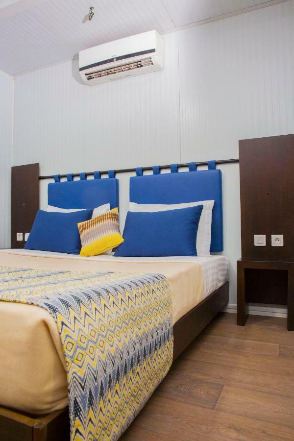 Dunia Hôtel Loumbila Esterno foto