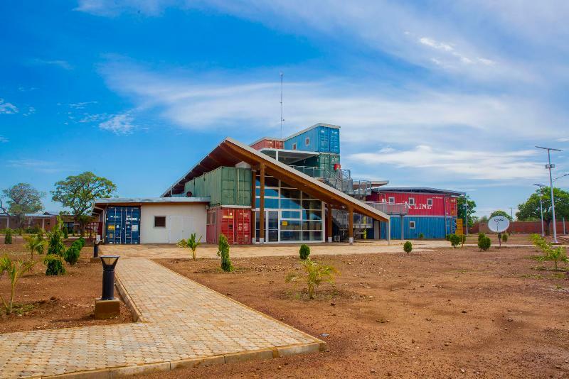 Dunia Hôtel Loumbila Esterno foto