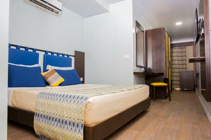 Dunia Hôtel Loumbila Esterno foto
